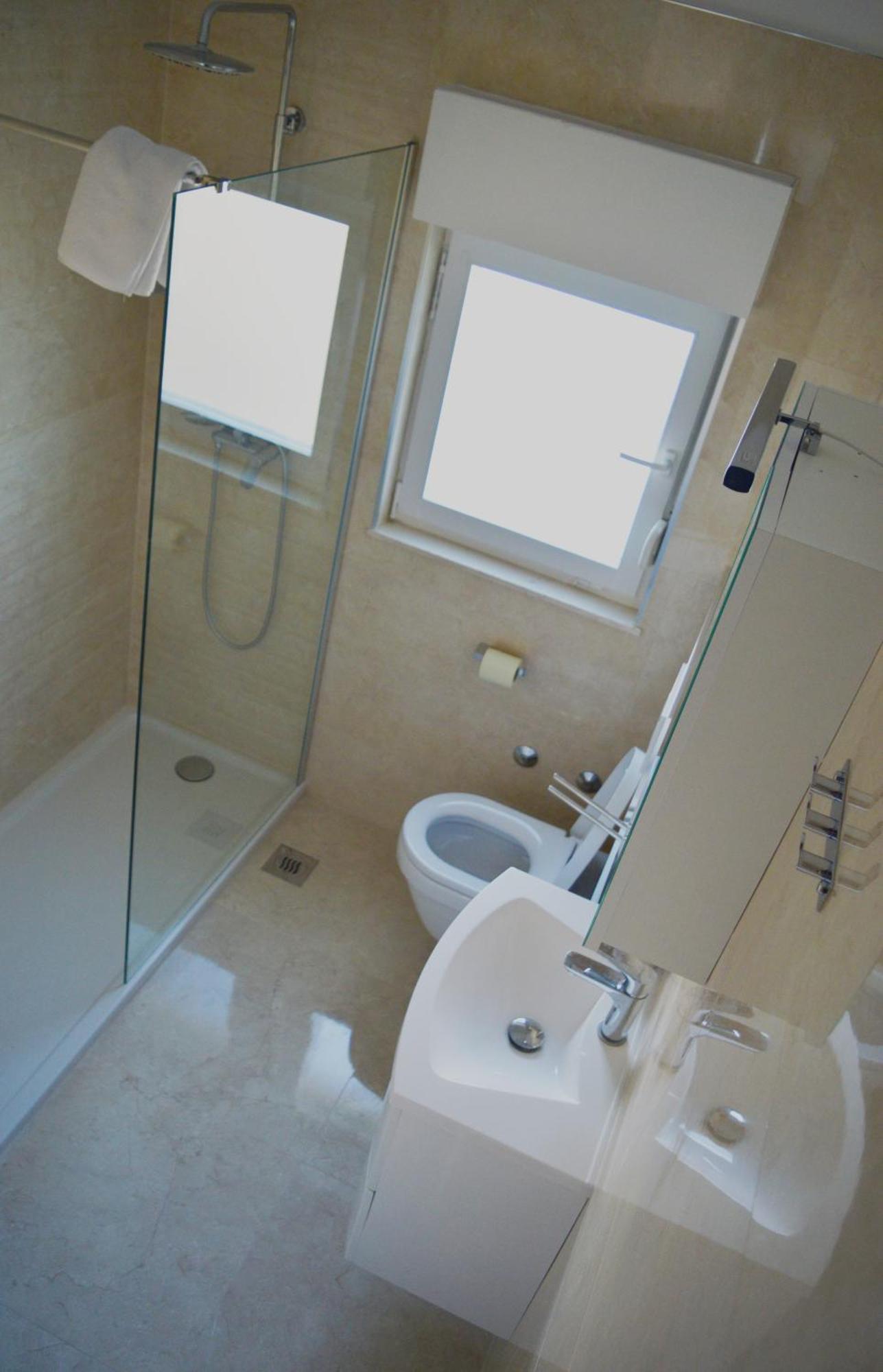 Apartments Vinka Podstrana Phòng bức ảnh